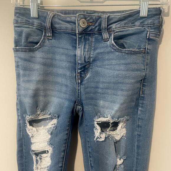 American Eagle Next Level Stretch Distressed Jegging Sz 2 Short - Picture 2 of 7